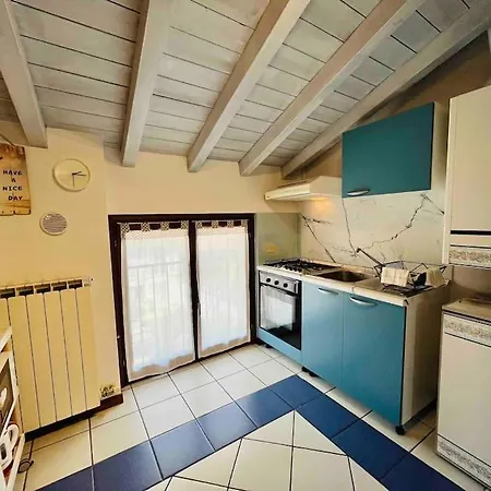 Sunshine On Garda شقة *